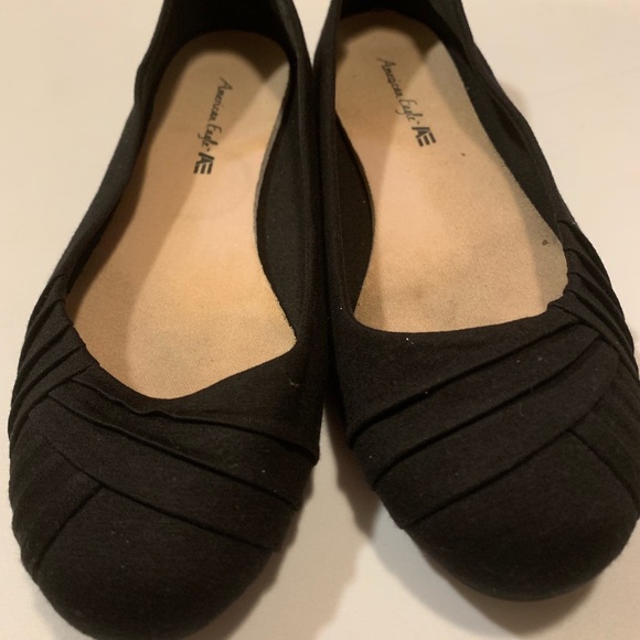 American Eagle Outfitters Shoes - Black Falts